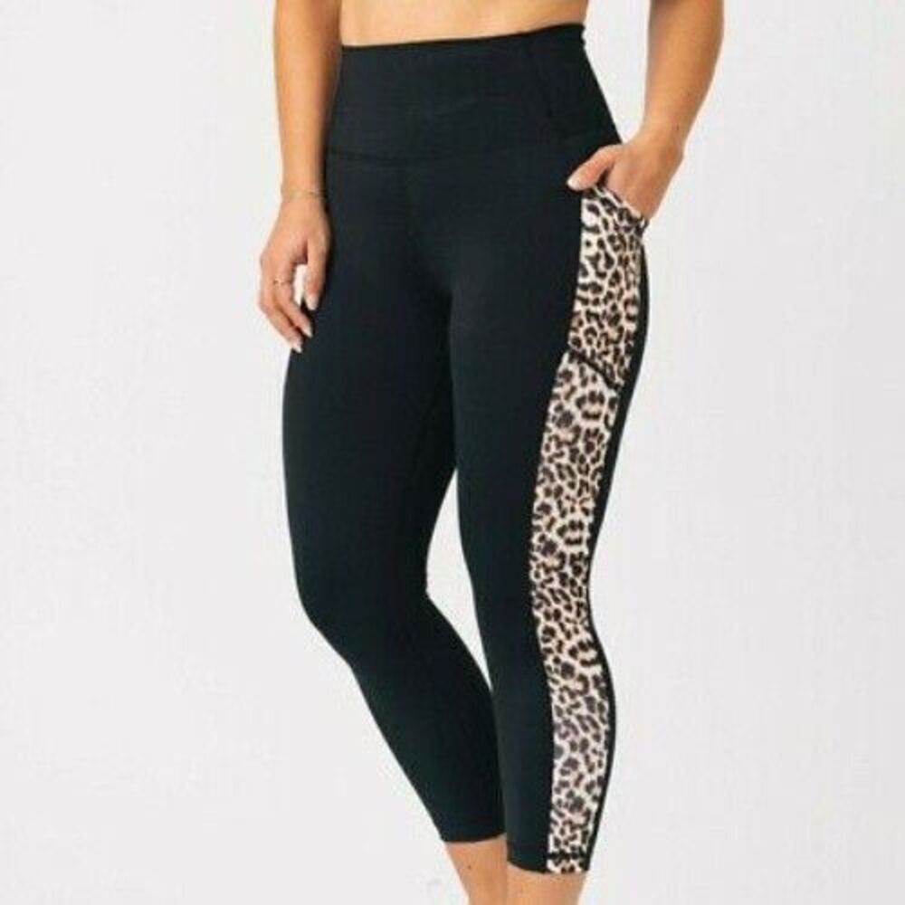 ZYIA Brilliant Hi-Rise Pocket Cropped Leopard Leggings Black 4 Small